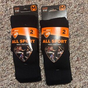 New 4 pairs of black All Sport Socks Adult shoe size 5-9.5 Medium Hydrologix